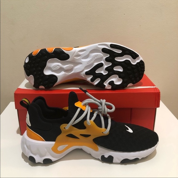 *SOLD*Like New Nike Presto w/box - Picture 2 of 4